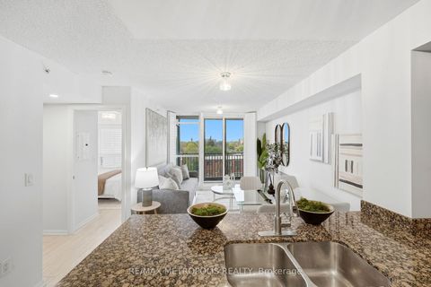 Photo 6 at 415 - 800 Lawrence Avenue W, Glen Park, Toronto