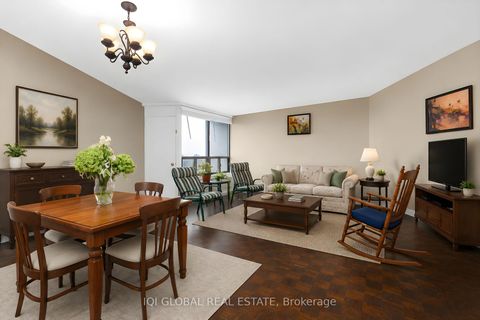 Photo 10 at C2 - 284 Mill Road, Markland Wood, Toronto