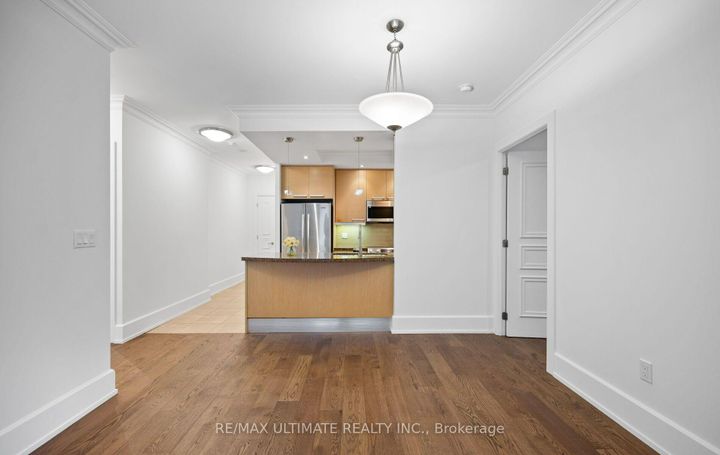 Photo 17 at 303c - 662 Sheppard Avenue, Bayview Village, Toronto