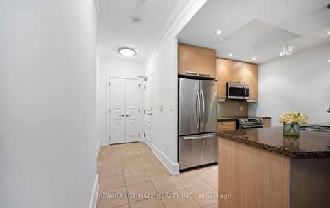 Photo 9 at 303c - 662 Sheppard Avenue, Bayview Village, Toronto