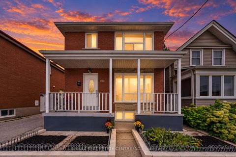 Photo 1 at 665 Jane Street, Smythe, Toronto