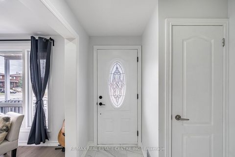 Photo 5 at 665 Jane Street, Smythe, Toronto