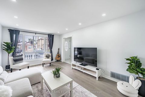 Photo 10 at 665 Jane Street, Smythe, Toronto