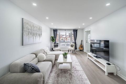 Photo 11 at 665 Jane Street, Smythe, Toronto