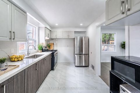 Photo 16 at 665 Jane Street, Smythe, Toronto