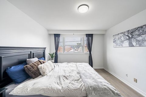 Photo 21 at 665 Jane Street, Smythe, Toronto