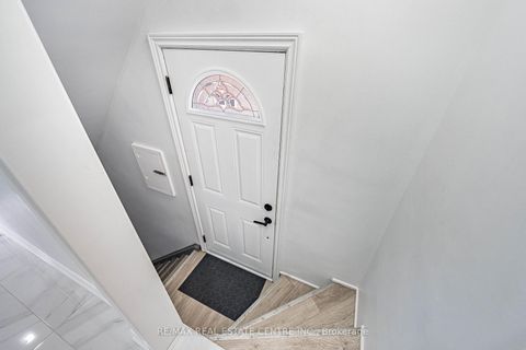 Photo 28 at 665 Jane Street, Smythe, Toronto