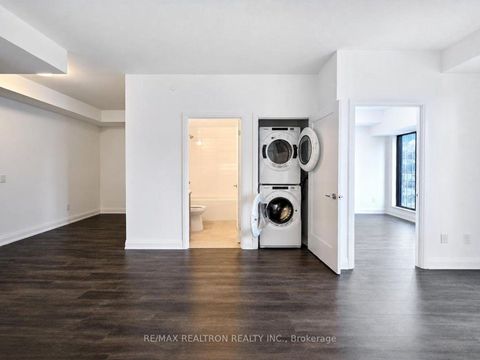 Photo 8 at 1109 - 20 Soudan Avenue, Mount Pleasant West, Toronto
