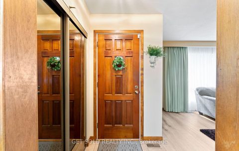 Photo 1 at 22 Almayo Crescent, Clairville, Toronto