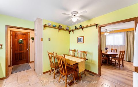 Photo 9 at 22 Almayo Crescent, Clairville, Toronto