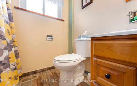 Photo 25 at 22 Almayo Crescent, Clairville, Toronto