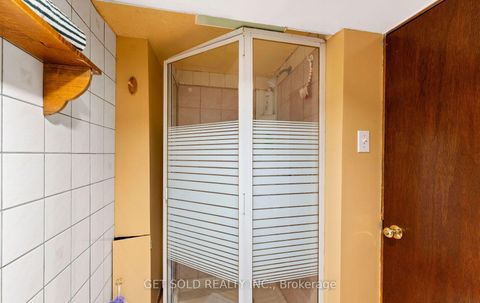 Photo 39 at 22 Almayo Crescent, Clairville, Toronto