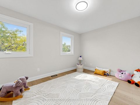 Photo 27 at 14 Lund Street, North Richvale, Richmond Hill