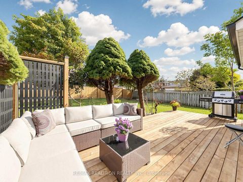 Photo 42 at 14 Lund Street, North Richvale, Richmond Hill