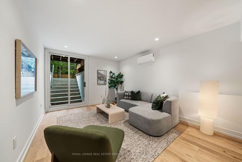 Photo 39 at 31 Taunton Road, Mount Pleasant East, Toronto