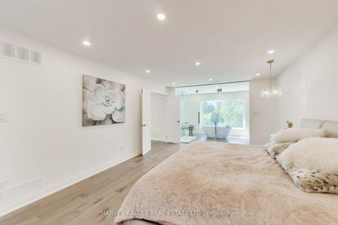 Photo 18 at 17 Cynthia Crescent, Oak Ridges, Richmond Hill