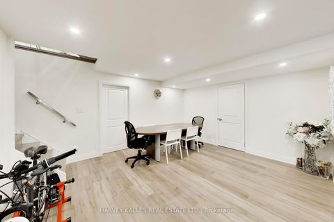 Photo 31 at 17 Cynthia Crescent, Oak Ridges, Richmond Hill