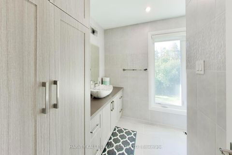 Photo 40 at 17 Cynthia Crescent, Oak Ridges, Richmond Hill