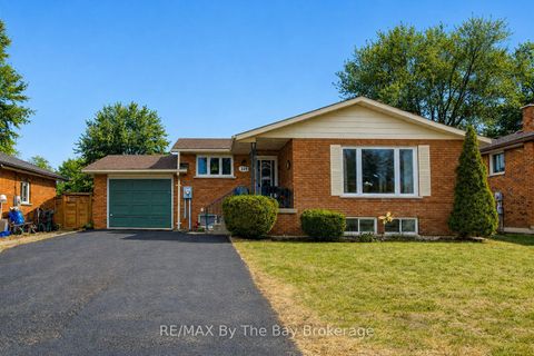 Photo 2 at 229 Datas Drive E, Stayner, Clearview
