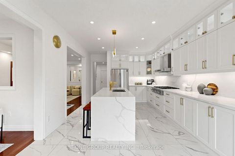 Photo 2 at 87 Serene Way, Patterson, Vaughan
