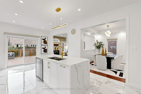 Photo 3 at 87 Serene Way, Patterson, Vaughan