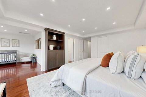 Photo 22 at 87 Serene Way, Patterson, Vaughan