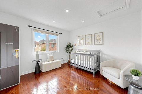 Photo 23 at 87 Serene Way, Patterson, Vaughan