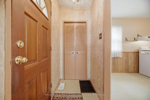 Photo 7 at 68 Allenby Avenue, Old Rexdale, Toronto