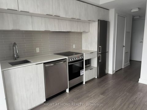 Photo 4 at 3708 - 181 Dundas Street E, Moss Park, Toronto