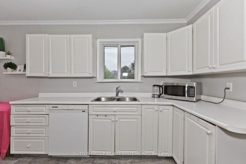 Photo 11 at 14 Lake Shore Drive, New Toronto, Toronto