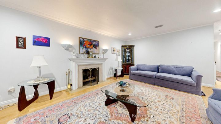 Photo 4 at 131 Burbank Drive, Bayview Village, Toronto