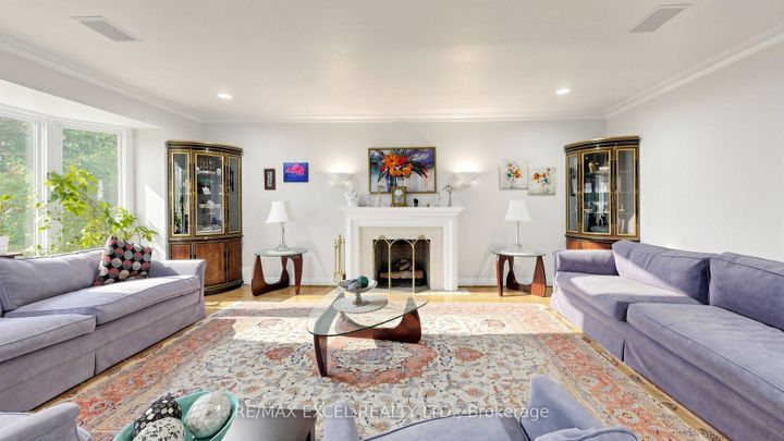 Photo 5 at 131 Burbank Drive, Bayview Village, Toronto