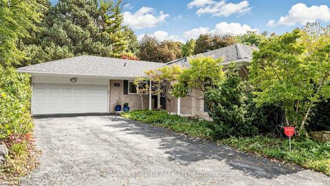 Photo 1 at 131 Burbank Drive, Bayview Village, Toronto