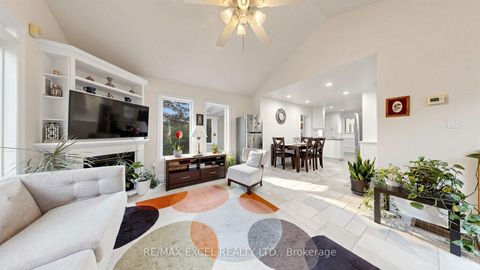 Photo 11 at 131 Burbank Drive, Bayview Village, Toronto