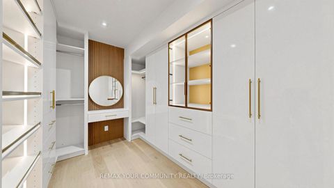 Photo 19 at 2970B Bayview Avenue, Willowdale East, Toronto
