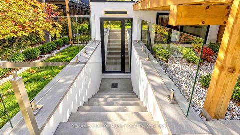 Photo 43 at 2970B Bayview Avenue, Willowdale East, Toronto