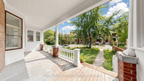 Photo 3 at 132 Marion Street, Roncesvalles, Toronto