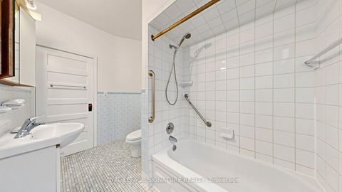 Photo 13 at 132 Marion Street, Roncesvalles, Toronto