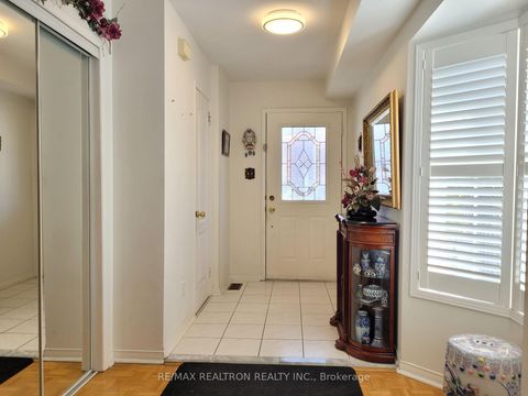 Photo 12 at 6 Echo Glen Road, Morningside, Toronto