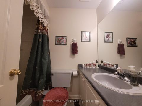 Photo 23 at 6 Echo Glen Road, Morningside, Toronto