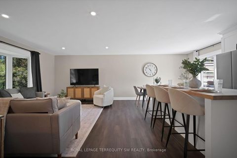 Photo 16 at 2249 Willard Avenue, Alcona, Innisfil