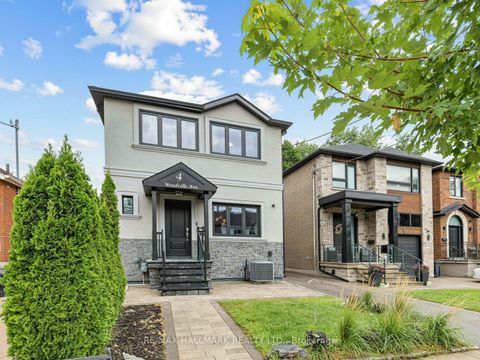Photo 1 at 4 Woodville Avenue, Broadview North, Toronto