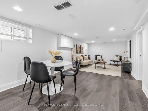Photo 31 at 4 Woodville Avenue, Broadview North, Toronto