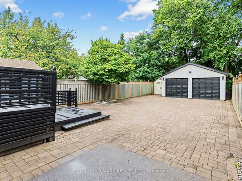 Photo 36 at 4 Woodville Avenue, Broadview North, Toronto