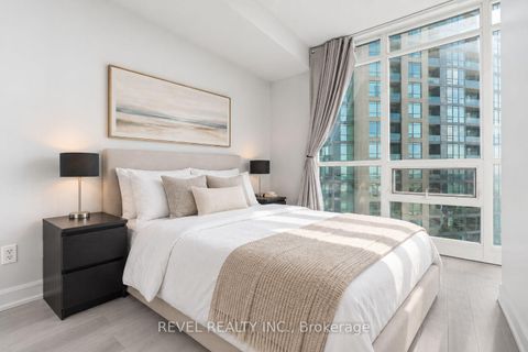 Photo 13 at 2001 - 231 Fort York Boulevard, Niagara, Toronto