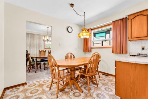Photo 19 at 4 Dunreo Drive, CFB, Toronto