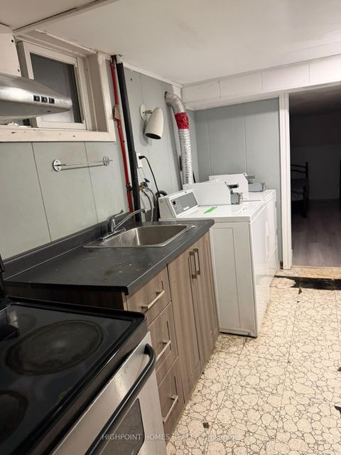 Photo 3 at 118 Kitchener Road, West Hill, Toronto
