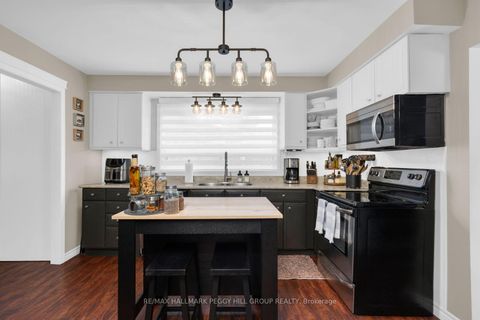 Photo 4 at 48 Oren Boulevard, Sunnidale, Barrie