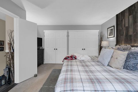 Photo 12 at 48 Oren Boulevard, Sunnidale, Barrie