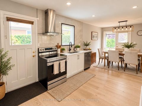Photo 9 at 53 Pebblehill Square, Agincourt North, Toronto